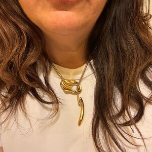 Original Lariat style Gold tone Necklace